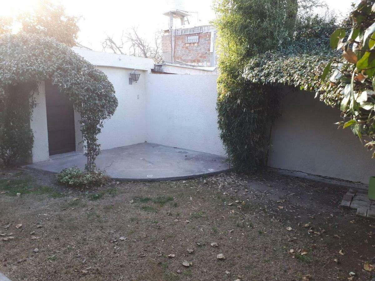 Casa Amplia En Godoy Cruz Apartamento